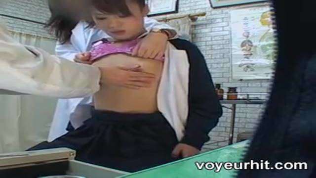 医生看病  医生看病