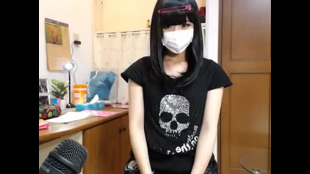 收費視頻女孩被偷拍  收費視頻女孩被偷拍