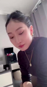 多金女富婆找男模玩，到底會有多瘋狂，酒店瘋狂做愛，把男模折騰壞了