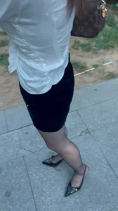 送老婆給單男艹，NTR自己在一旁記錄，騷叫聲不斷(電報已更新)