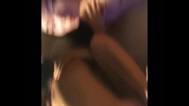 双飞老婆和小姨子露脸(第二部)  双飞老婆和小姨子露脸(第二部)