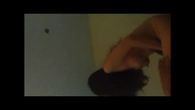 (露脸)熟女上位很会扭,杀猪般的高潮浪叫。  (露脸)熟女上位很会扭,杀猪般的高潮浪叫。