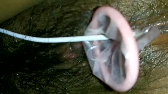老婆自卫给我看  老婆自卫给我看