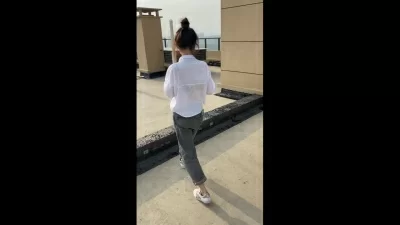 老公突然電話查崗,少婦跟我天台野戰下半部（真實良家少婦） - 免費自拍 ...