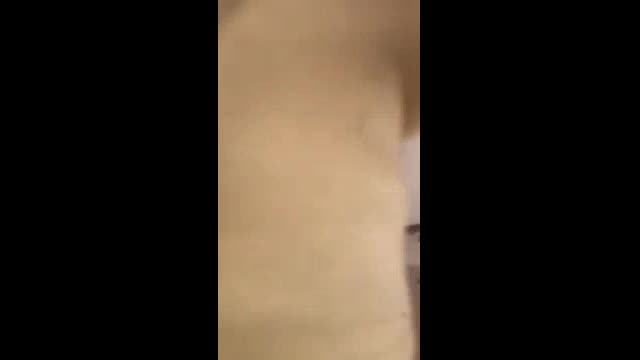 边洗漱边操骚妇(开头带ID验证,申请自拍达人)  边洗漱边操骚妇(开头带ID验证,申请自拍达人)