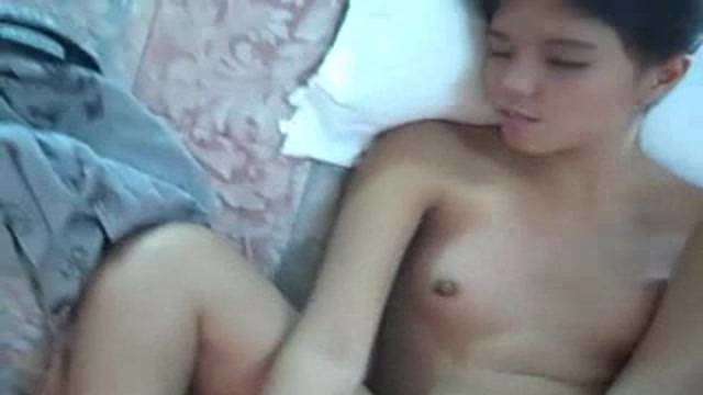 清纯可爱女友做爱内射  清纯可爱女友做爱内射