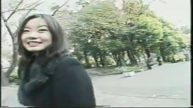 真的好像台灣某街頭藝人  真的好像台灣某街頭藝人