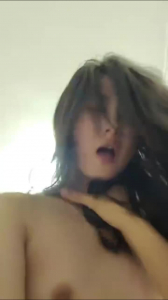 分手了小女友和大家一起欣賞