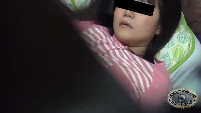 自慰偷拍2  自慰偷拍2
