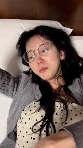 調教反差眼睛妹，無敵騷，無套内射。對白精彩各種姿勢！石家莊同城可推資