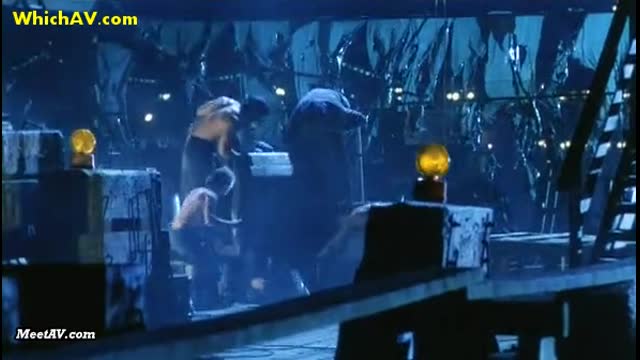 港台電影《赤裸狂奔》精華片段2 - IQQTV 港台電影《赤裸狂奔》精華片段2 - IQQTV