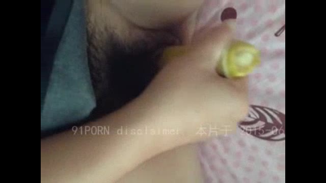 骚妇香蕉自慰,香蕉都夹烂了  骚妇香蕉自慰,香蕉都夹烂了