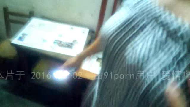巨乳阿姨约我到她家玩 (更多高清熟女视频加QQ:878648749)  巨乳阿姨约我到她家玩 (更多高清熟女视频加QQ:878648749)