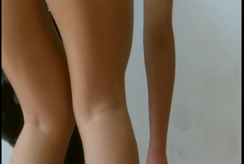 Asian perverted male tracking shopping woman home sneak shot panties suspected to find no wear Asian perverted male tracking shopping woman home sneak shot panties suspected to find no wear