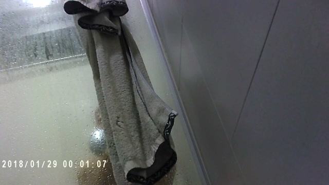 大學騷妹洗澡自拍 大學騷妹洗澡自拍