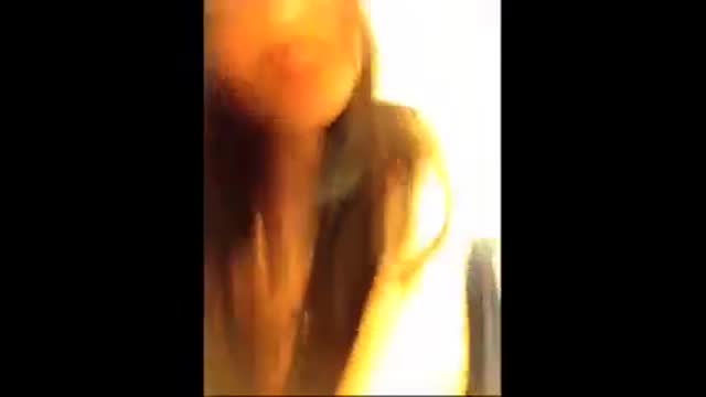 調皮女孩裸聊  調皮女孩裸聊