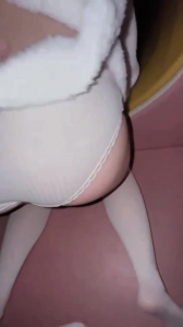 和女友去影院沒忍住内射了