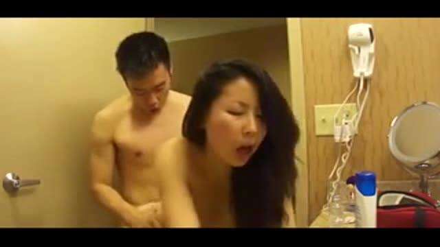 正妹性爱短片流出  正妹性爱短片流出