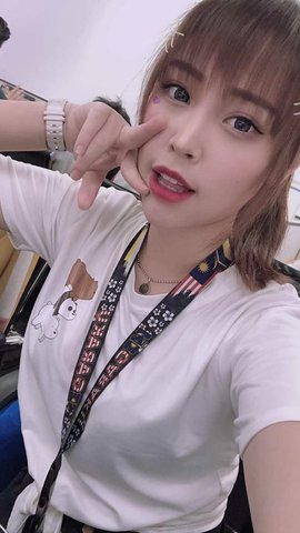 可愛較小妹子的深喉口交好舒服所以我也用大肉幫幹得她腳開開 by adidas 可愛較小妹子的深喉口交好舒服所以我也用大肉幫幹得她腳開開 by adidas