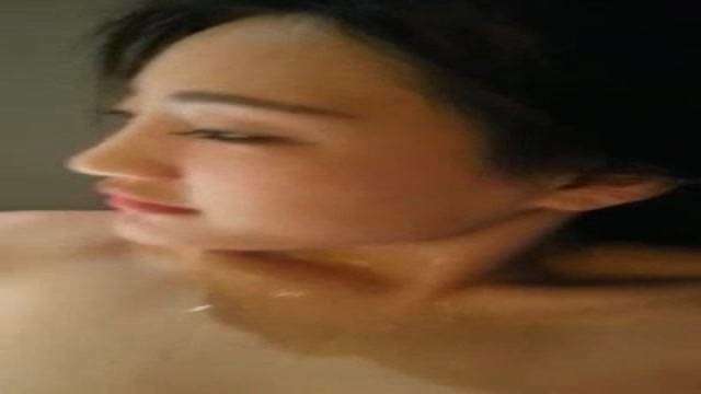 露臉漂亮小騷貨  露臉漂亮小騷貨