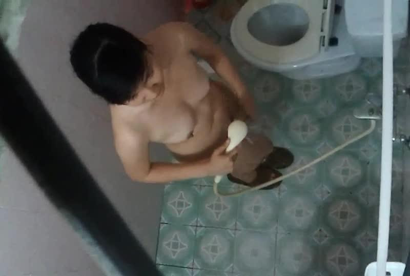 Mainland metamorphosis male sneak shot student sister bathroom shower now child development is really good Mainland metamorphosis male sneak shot student sister bathroom shower now child development is really good
