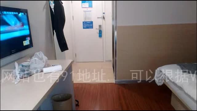 前戏:一起看AV 跳蛋 口交(第九分钟验证)  前戏:一起看AV 跳蛋 口交(第九分钟验证)