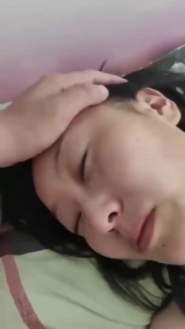 看著老婆又得到一根大雞把