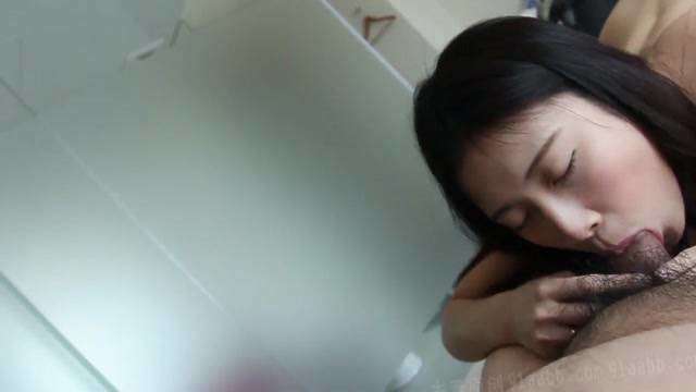 帶女友回公寓口交  帶女友回公寓口交