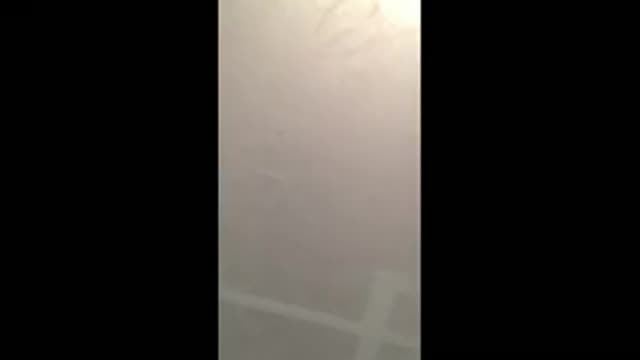 偷拍美女洗澡被發現  偷拍美女洗澡被發現