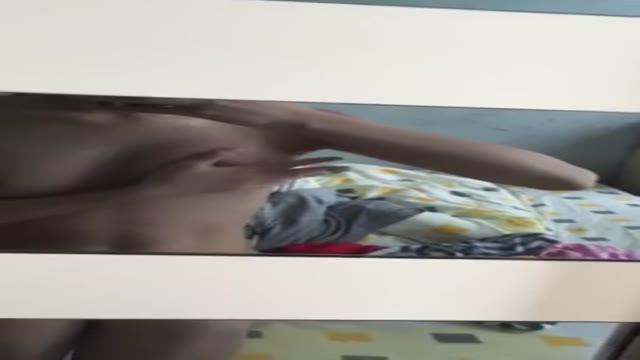 學生對鏡自拍 學生對鏡自拍