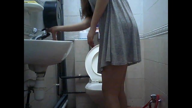 偷拍妹子上洗手間  偷拍妹子上洗手間
