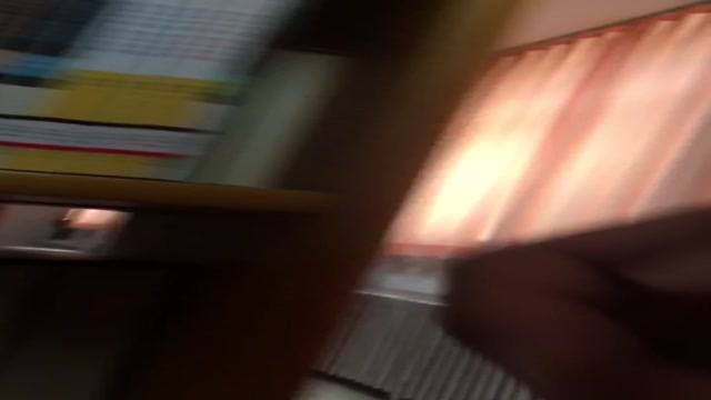 圖書館裡對妹子打手槍 圖書館裡對妹子打手槍