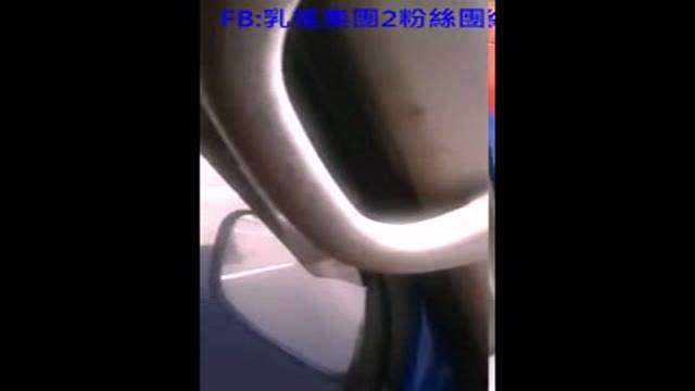 南臺灣馬路上驚見辣妹裸體在路上閒晃  南臺灣馬路上驚見辣妹裸體在路上閒晃