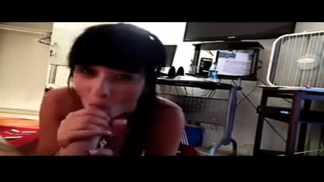 可愛外國女孩口交  可愛外國女孩口交